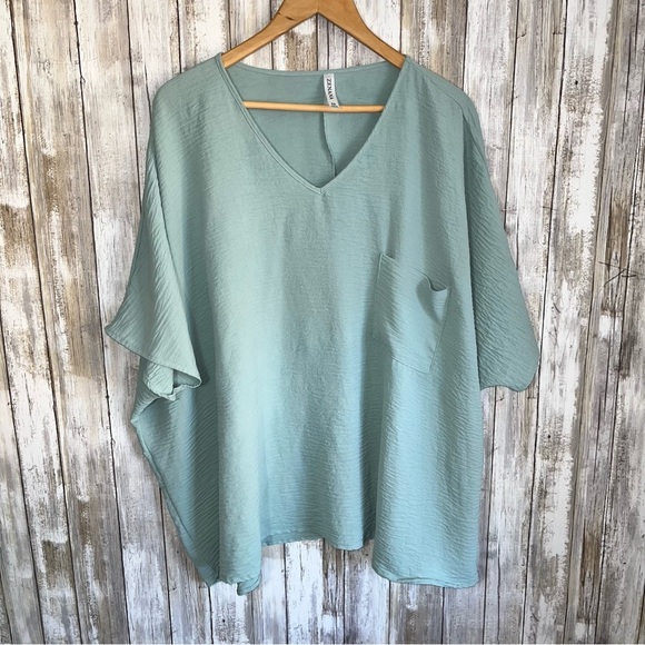 Zenana V Neck Woven Airflow Dolman Short Sleeve 3X Blue Grey - Picture 2 of 7